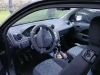 Usata Ford Fiesta 75 CV (55 kW) 2004 Nero Utilitaria
