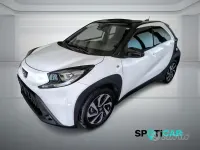 Usata Toyota Aygo X Trend 72 CV (52 kW) 2025 Grigio SUV