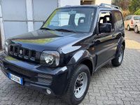 Usata Suzuki Jimny 84 CV (61 kW) 2010 Nero SUV