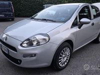 Usata Fiat Punto Lounge 77 CV (56 kW) 2016 Grigio Utilitaria