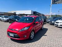 Usata Ford Fiesta Titanium 70 CV (51 kW) 2012 Rosso Utilitaria
