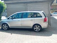 Usata Opel Zafira Club 105 CV (77 kW) 2007 Grigio Monovolume