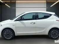 Usata Lancia Ypsilon Gold 69 CV (50 kW) 2020 Bianco Utilitaria