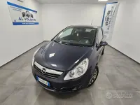 Usata Opel Corsa Edition 86 CV (63 kW) 2011 Blu Utilitaria