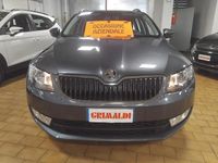 Usata Skoda Octavia Active 90 CV (66 kW) 2014 Grigio metallo / metallizzato Station wagon