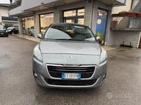 Usata Peugeot 5008 Allure 114 CV (83 kW) 2015 Grigio Monovolume