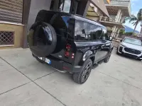 Usata Land Rover Defender SE Dynamic 200 CV (147 kW) 2023 Nero SUV