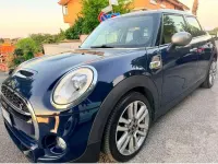 Usata Mini Cooper 180 CV (132 kW) 2017 Bluazzurro Utilitaria