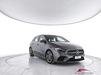 Usata Mercedes B200 AMG line 150 CV (110 kW) 2023 Grigio Monovolume