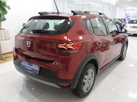 Usata Dacia Sandero Comfort 101 CV (74 kW) 2021 Rosso Utilitaria