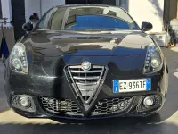 Usata Alfa Romeo Giulietta Distinctive 120 CV (88 kW) 2015 Nero Utilitaria