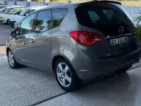 Usata Opel Meriva Cosmo 120 CV (88 kW) 2010 Giallo Monovolume