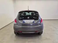 Usata Lancia Ypsilon Silver 69 CV (50 kW) 2022 Grigio Utilitaria