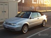 Usata VW Golf Cabriolet Highline 90 CV (66 kW) 2000 Grigio Cabrio