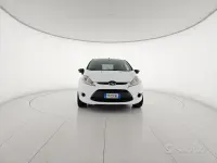 Usata Ford Fiesta 68 CV (50 kW) 2009 Bianco Berlina