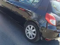 Usata Renault Clio II Dynamique 75 CV (55 kW) 2010 Berlina