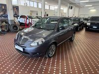 Usata Lancia Ypsilon 69 CV (50 kW) 2011 Grigio Utilitaria