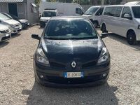 Usata Renault Clio III 75 CV (55 kW) 2006 Nero Berlina