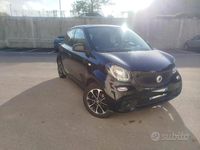 Usata Smart ForFour 61 CV (44 kW) 2017 Nero Utilitaria