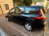 Usata Renault Scénic 110 CV (80 kW) 2015 Nero Monovolume