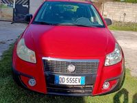 Usata Fiat Sedici 120 CV (88 kW) 2006 Rosso SUV