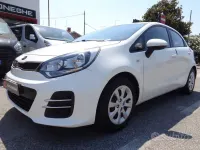 Usata Kia Rio 75 CV (55 kW) 2017 Bianco Berlina