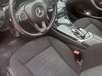 Gebraucht Mercedes C180 Business 116 PS (85 kW) 2015 Weiß Limousine