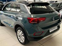 Nuova VW T-Roc Edition 116 CV (85 kW) 2025 Petroleum blue SUV