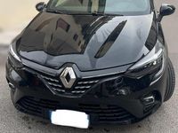 Usata Renault Clio V Techno 100 CV (73 kW) 2023 Nero Berlina