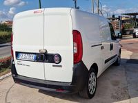 Usata Fiat Doblò Easy 105 CV (77 kW) 2019 Bianco Monovolume