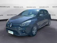 Usata Renault Clio Zen 75 CV (55 kW) 2017 Grigio Utilitaria