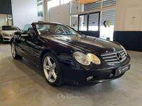 Usata Mercedes SL350 Avantgarde 245 CV (180 kW) 2002 Nero Cabrio