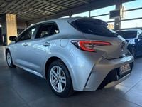 Usata Toyota Corolla Active 98 CV (72 kW) 2021 Argento Berlina