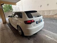 Usata Audi A3 Attraction 105 CV (77 kW) 2006 Bianco Utilitaria
