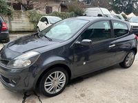 Usata Renault Clio II 98 CV (72 kW) 2006 Grigio Berlina