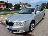 Usata Skoda Superb Elegance 140 CV (102 kW) 2009 Grigio Berlina