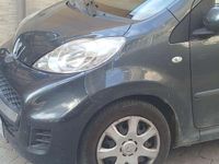 Usata Peugeot 107 68 CV (50 kW) 2010 Nero Utilitaria
