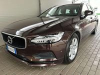 Usata Volvo V90 Momentum 150 CV (110 kW) 2017 Marrone Station wagon