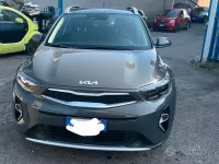 Usata Kia Stonic 84 CV (61 kW) 2023 Grigio SUV