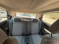 Usata VW Fox 69 CV (50 kW) 2005 Grigio Utilitaria