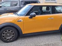 Usata Mini ONE 75 CV (55 kW) 2015 Arancione Utilitaria