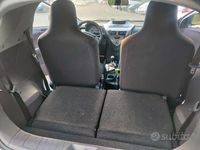 Usata Toyota iQ 68 CV (50 kW) 2010 Bianco Utilitaria