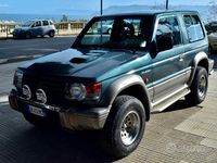 Usata Mitsubishi Pajero Select 129 CV (94 kW) 1995 Verde SUV