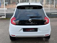 Usata Renault Twingo SE 65 CV (47 kW) 2019 Bianco Utilitaria