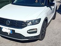 Usata VW T-Roc 116 CV (85 kW) 2019 Bianco SUV