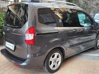 Usata Ford Tourneo Courier Sport 99 CV (72 kW) 2020 Grigio Monovolume