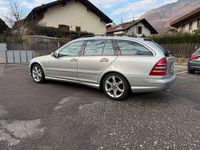 Begagnad Mercedes C32 AMG AMG 360 HK (264 kW) 2001 Silver Kombi