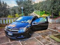 Usata Opel Astra GTC Enjoy 90 CV (66 kW) 2007 Berlina