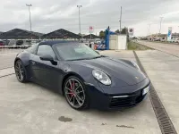 Usata Porsche 992 450 CV (330 kW) 2021 Blu/azzurro Cabrio