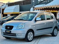 Usata Kia Picanto Urban 61 CV (44 kW) 2007 Grigio Utilitaria